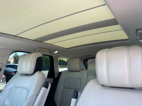 Used 2019 Land Rover Range Rover Sport HSE AWD/4WD image 26