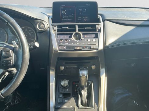Used 2018 Lexus NX 300 FWD image 11