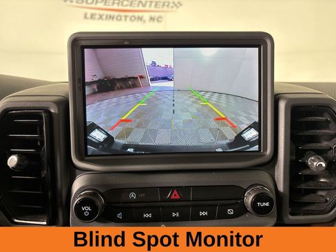 Used 2024 Ford Bronco Sport Outer Banks w/ Tech Package image 19