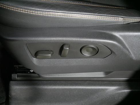Used 2023 GMC Sierra 1500 AT4 w/ AT4 Premium Package AWD/4WD image 20