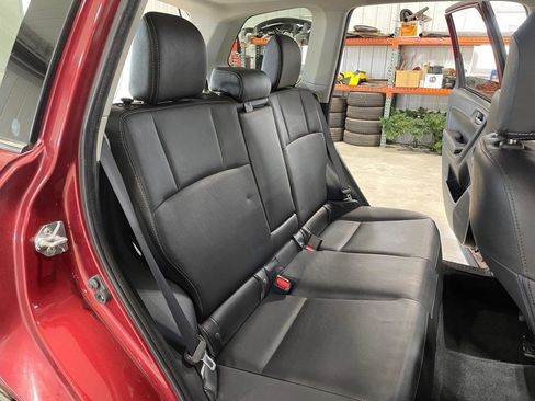 Used 2015 Subaru Forester 2.0XT Touring w/ Eyesight & Navigation System image 21
