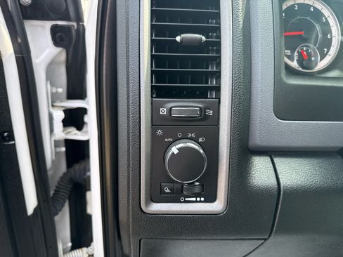 Used 2016 RAM 1500 Tradesman w/ Popular Equipment Group AWD/4WD image 17