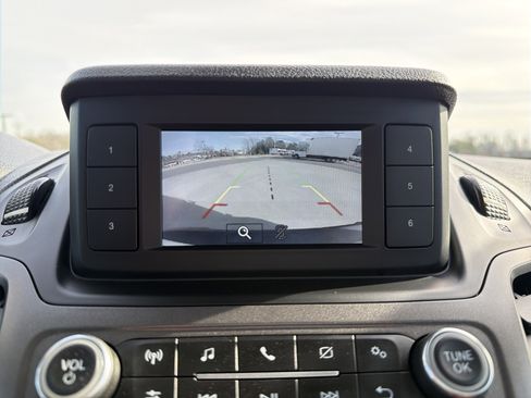 Used 2020 Ford Transit Connect XL image 24