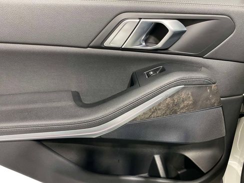 Used 2022 BMW X5 xDrive40i AWD/4WD image 14