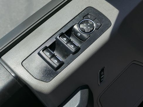 Used 2018 Ford F150 XL w/ Equipment Group 101A Mid RWD image 14