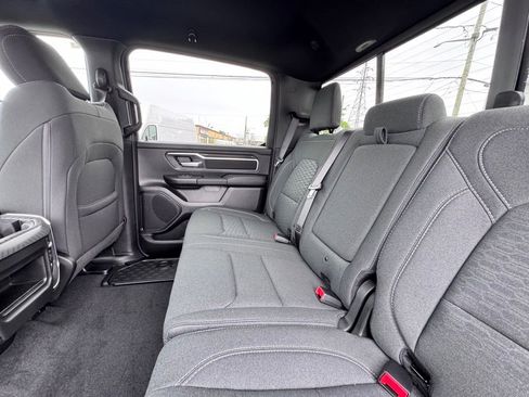 New 2026 RAM 1500 4x4 Crew Cab image 18