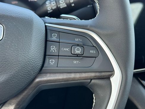 New 2026 Jeep Grand Cherokee L 4WD image 15