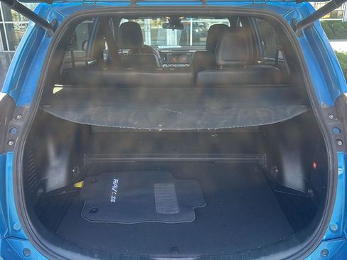 Used 2017 Toyota RAV4 SE w/ Advanced Technology Package AWD/4WD image 10