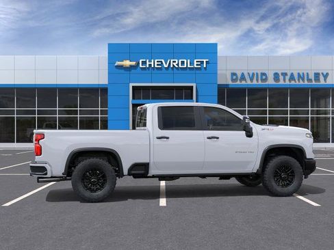 New 2026 Chevrolet Silverado 2500 ZR2 AWD/4WD image 22