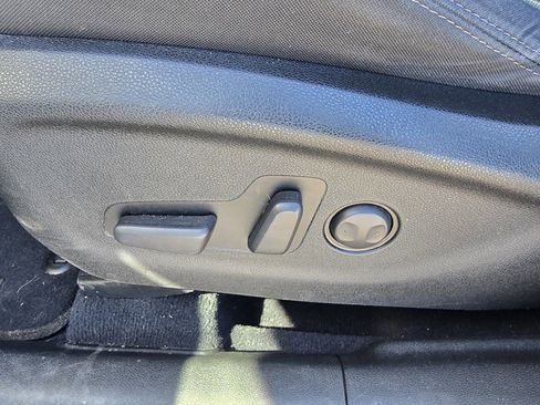 Used 2019 Kia Sorento S image 17