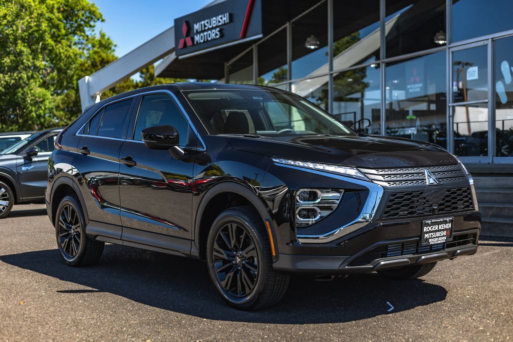 New 2026 Mitsubishi Eclipse Cross LE AWD/4WD image 6