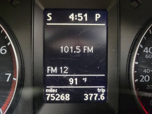 Used 2012 Volkswagen Eos Komfort FWD image 30