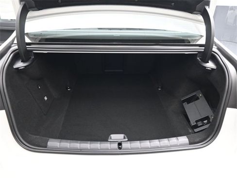 New 2026 BMW i7 eDrive50 w/ M Sport Package image 16