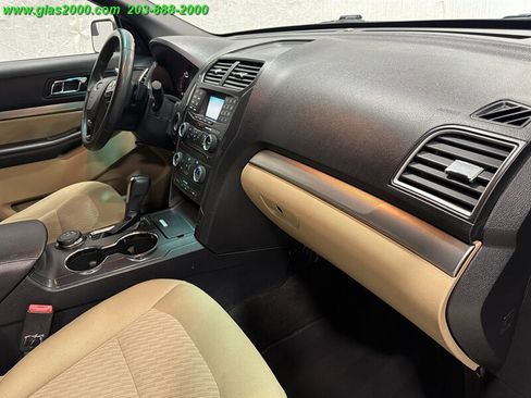 Used 2016 Ford Explorer 4WD image 5