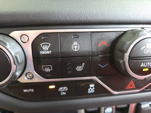 Used 2024 Jeep Wrangler Unlimited Rubicon 392 AWD/4WD image 70