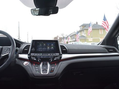Used 2023 Honda Odyssey Sport image 27