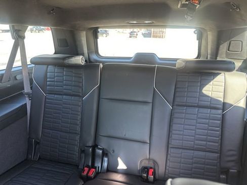 Certified 2023 Cadillac Escalade ESV Sport Platinum image 10