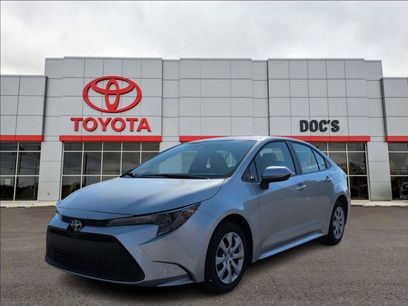 New 2025 Toyota Corolla LE