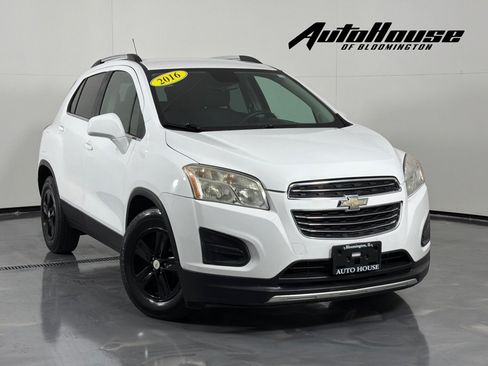 Used 2016 Chevrolet Trax LT FWD image 1