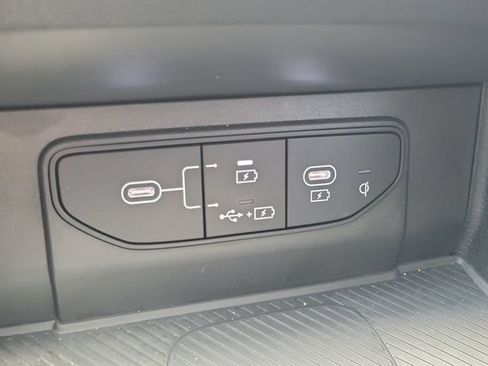 Used 2026 Kia Sportage EX w/ EX Panorama Roof Package FWD image 29