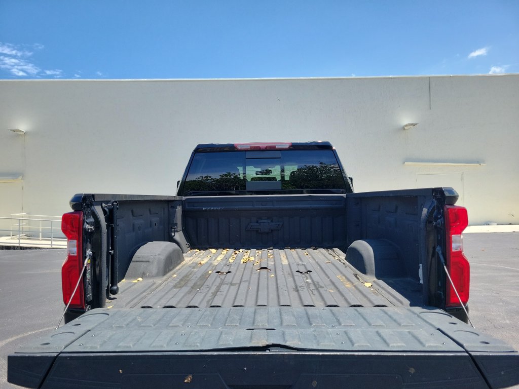 Used 2022 Chevrolet Silverado 2500 LTZ w/ LTZ Plus Package AWD/4WD image 14
