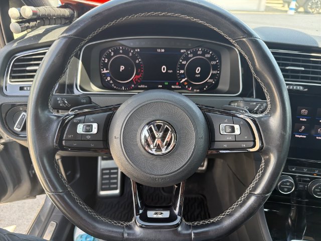 Used 2019 Volkswagen Golf R 4-Door AWD/4WD image 22