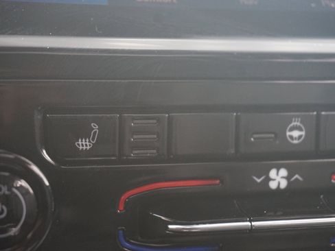 Used 2023 Jeep Grand Cherokee 4WD 4xe image 36