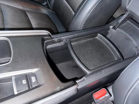 Used 2018 Honda Accord Sport image 38