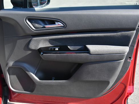 Used 2024 Honda Prologue EX image 46