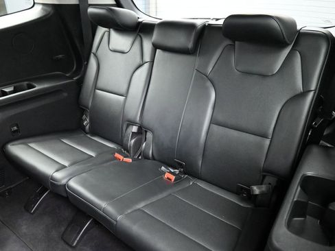 Certified 2022 Kia Telluride S image 21