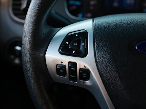 Used 2017 Ford Taurus Police Interceptor image 30