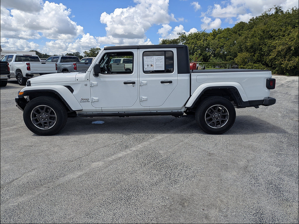 Used 2022 Jeep Gladiator Overland w/ Popular Equipment Package AWD/4WD image 4