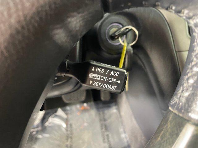 Used 2004 Lexus ES 330 FWD image 11