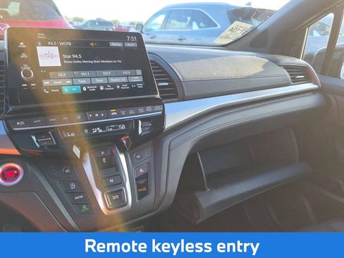 Used 2025 Honda Odyssey Sport-L image 12