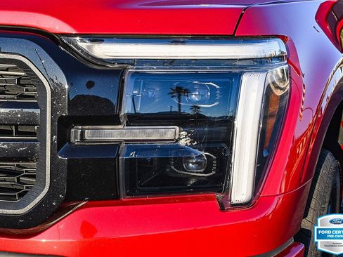 Used 2025 Ford F150 Lariat w/ Equipment Group 501A Mid image 3