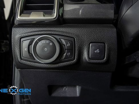 Used 2023 Ford Ranger Lariat w/ Technology Package image 13