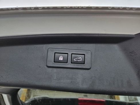 Used 2022 Subaru Outback Limited image 9