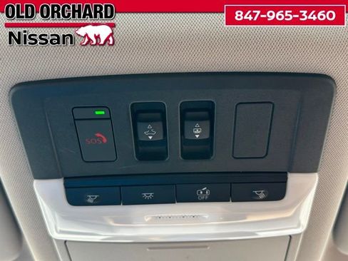 Used 2023 Nissan Rogue Platinum w/ Platinum Premium Package image 18