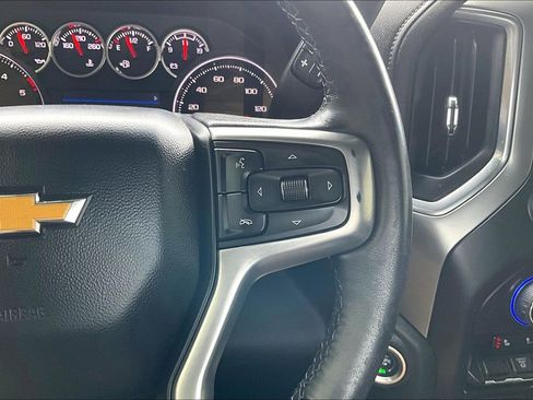 Used 2022 Chevrolet Silverado 2500 LTZ w/ Z71 Chrome Sport Edition image 12