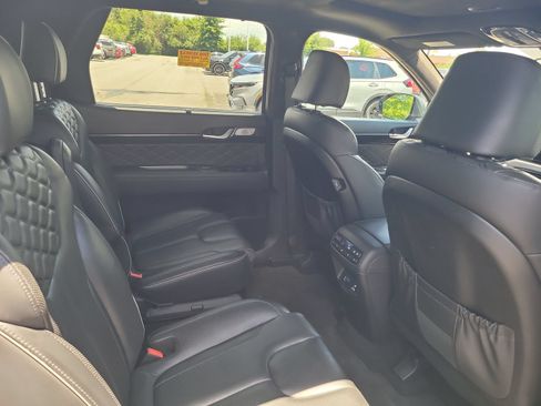 Used 2022 Hyundai Palisade Calligraphy FWD image 30