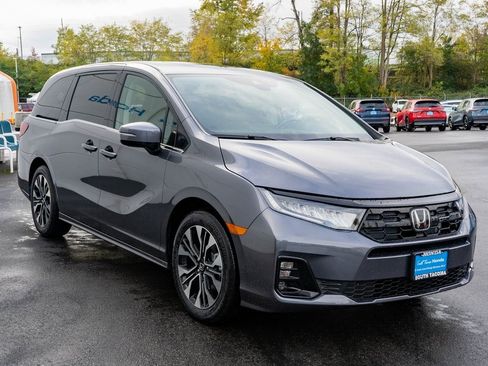New 2026 Honda Odyssey Elite image 4