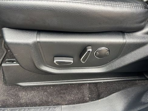 Used 2019 Ford Expedition XLT w/ Equipment Group 202A image 13