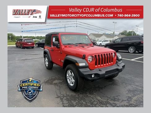 Certified 2019 Jeep Wrangler Sport AWD/4WD image 1