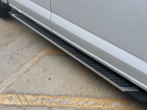 Used 2023 Ford F150 XLT w/ Equipment Group 302A High image 8