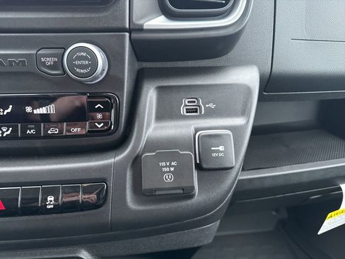 New 2026 RAM ProMaster 2500 w/ Quick Order Package 22G SLT image 24