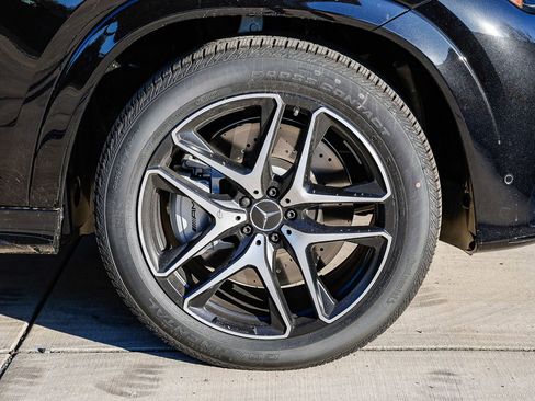 New 2026 Mercedes-Benz GLE 53 AMG 4MATIC Coupe image 9