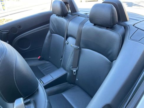 Used 2011 Lexus IS 250C image 19