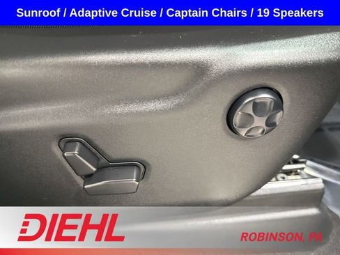 Used 2023 Dodge Durango R/T AWD/4WD image 16