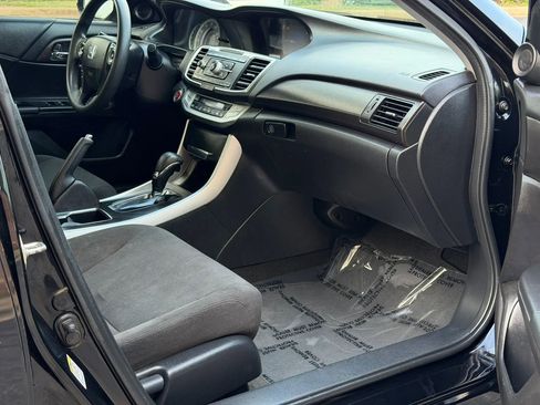 Used 2014 Honda Accord EX image 14