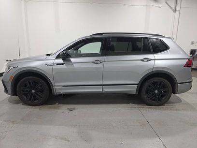 Used 2022 Volkswagen Tiguan SE R-Line